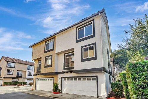 17-25109 Angelina Ln, Hayward, CA, 94544-2490 | Card Image