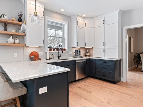 104 Churchill St, South Burlington, VT, 05403-1206 | Card Image