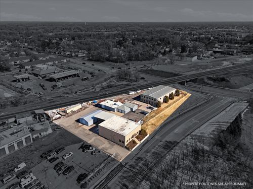 617 Pierce St, Anoka, MN, 55303-1601 | Card Image