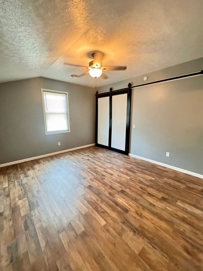 18437 Governor G C Peery Hwy, House other with 3 bedrooms, 2 bathrooms and null parking in Pounding Mill VA | Image 20