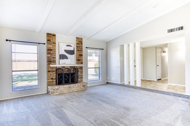 1712 California Trl, House other with 3 bedrooms, 2 bathrooms and null parking in Plano TX | Image 6