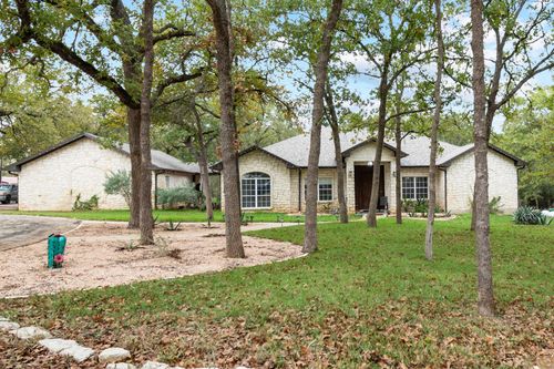 346 The Oaks Blvd, Elgin, TX, 78621-5800 | Card Image