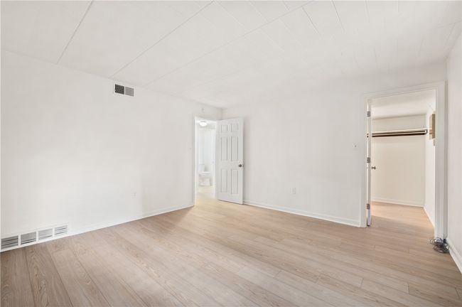 APT-2 - 404 Lexington Ave, Condo with 2 bedrooms, 2 bathrooms and 1 parking in Aspinwall PA | Image 17