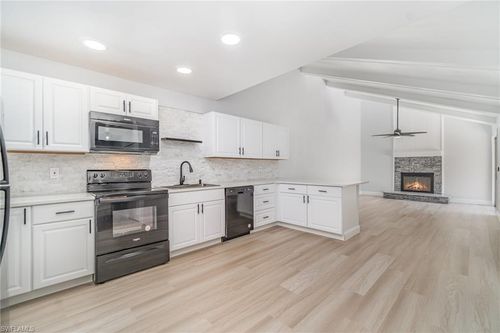 17287 Timber Oak Ln, FORT MYERS, FL, 33908-6169 | Card Image