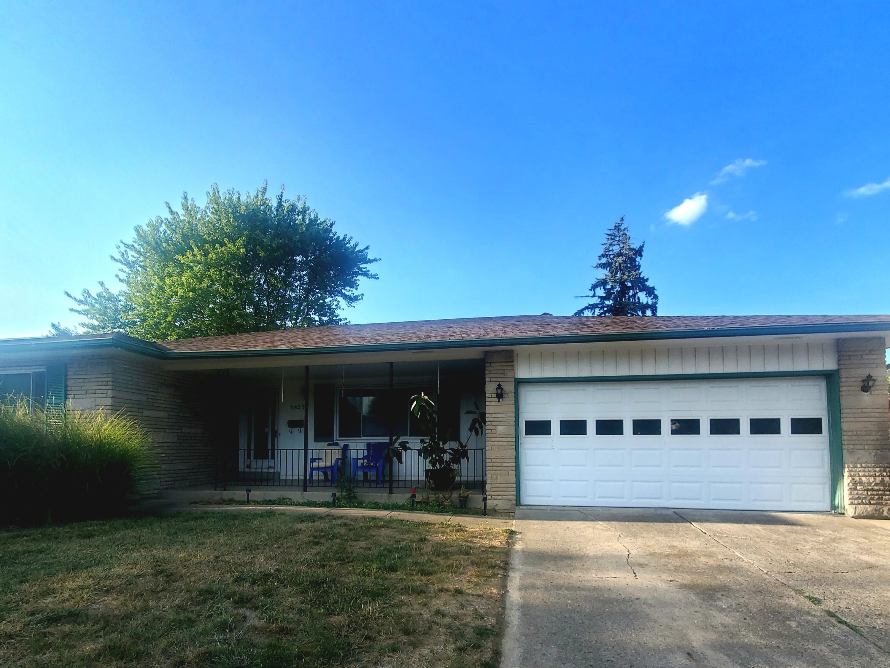 Satinwood Dr, Columbus, OH 43229