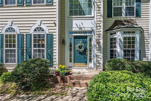 116 Doby Creek Ct, Fort Mill, SC, 29715-8748 | Card Image