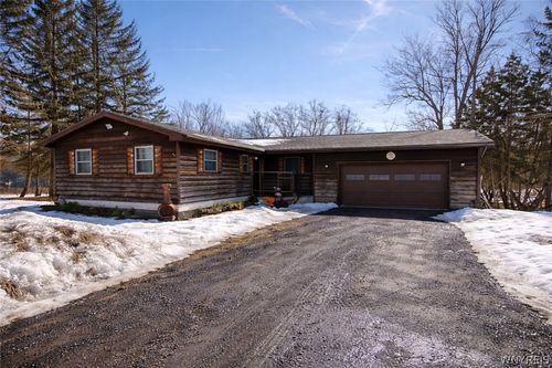 742 Mckennan Rd, Herkimer, NY, 13350-4810 | Card Image