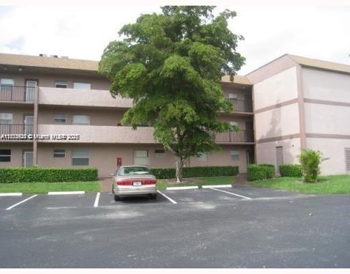 apt-204v-8401 Lagos De Campo Blvd, Tamarac, FL, 33321-3705 | Card Image
