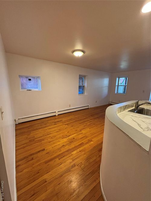 apt-1-185 Union St, Poughkeepsie, NY, 12601-3091 | Card Image