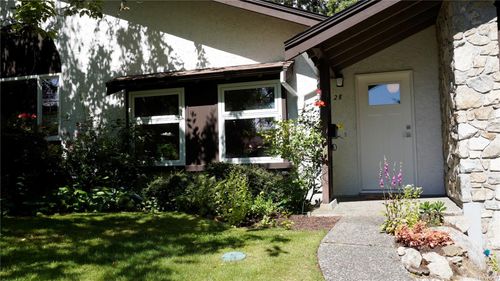 28-278 Island Highway, Victoria, BC, V9B1G5 | Card Image