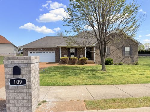 109 Beaver Creek Dr, Portland, TN, 37148-2057 | Card Image