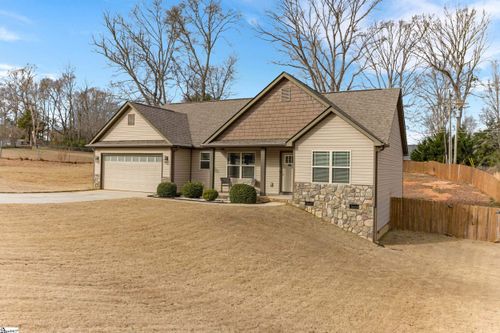 101 Stockton Ln, moore, SC, 29369-9328 | Card Image