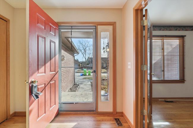 47095 Stony Brook Dr, House other with 4 bedrooms, 4 bathrooms and null parking in Macomb MI | Image 5