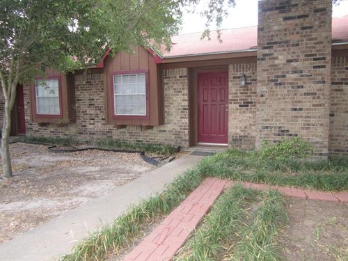 3316 Bluestem Circle, College Station, TX, 77845-5901 | Card Image