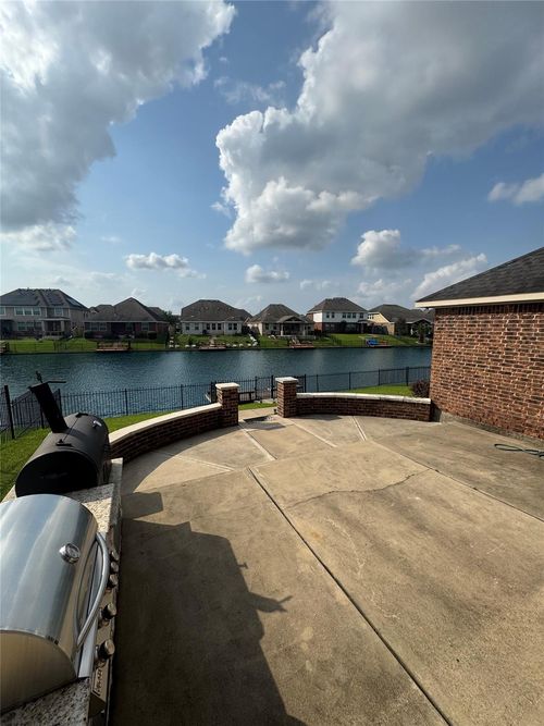 2719 Lake Villa Dr, Missouri City, TX, 77459-7656 | Card Image