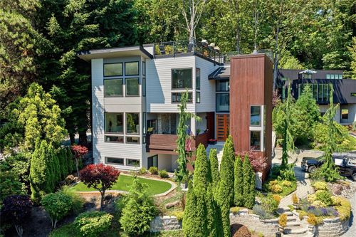 7429 E Mercer Way, Mercer Island, WA, 98040-5818 | Card Image