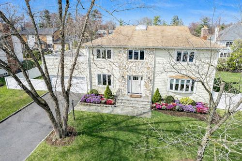 21 Elmridge Dr, Scarsdale, NY, 10583-6627 | Card Image