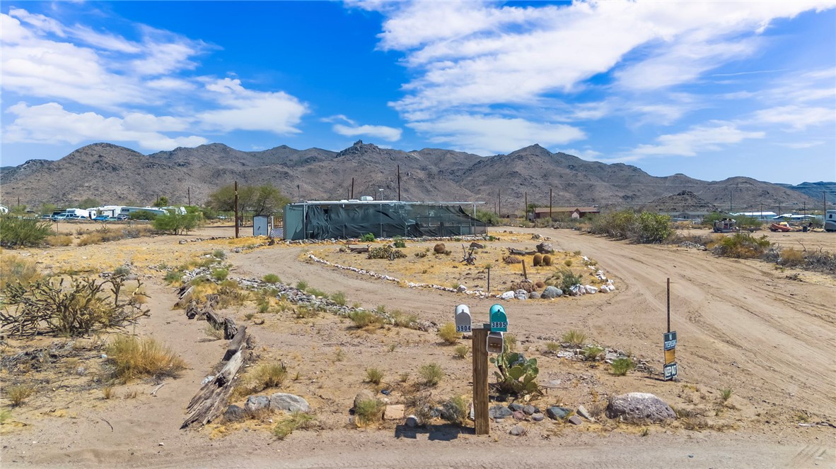 Land in Golden Valley 5