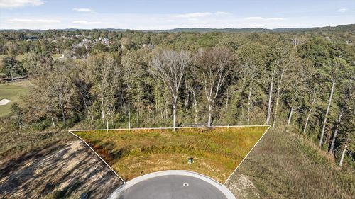 545 Council Creek Ln, Chattanooga, TN, 37421-7902 | Card Image