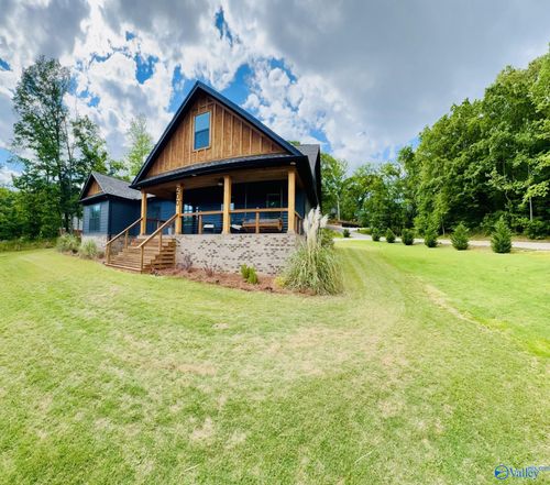 200 Creekside Dr, Florence, AL, 35630-1805 | Card Image