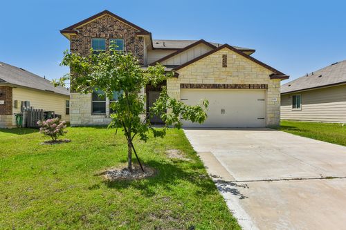 105 Green Jay Dr, Jarrell, TX, 76537-1947 | Card Image
