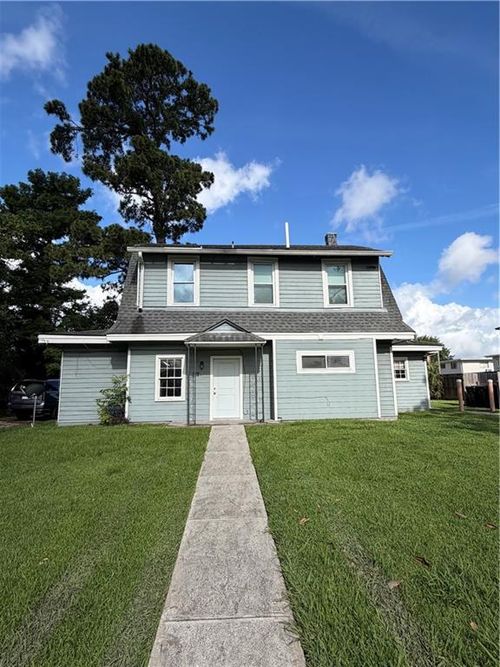 b-122 Athania Pkwy, Metairie, LA, 70001-5231 | Card Image