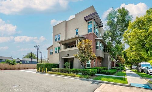 7026 Oregon St, Buena Park, CA, 90621-3608 | Card Image