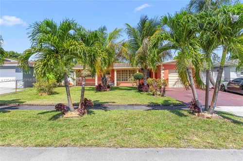 1157 Nw 45th Ter, Lauderhill, FL, 33313-6625 | Card Image