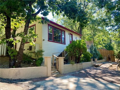 10787 Foothill Rd, Middletown, CA, 95461 | Card Image