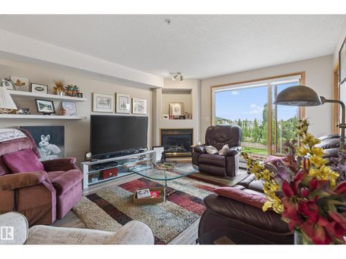 335-200 Bethel Dr, Sherwood Park, AB, T8H2C5 | Card Image