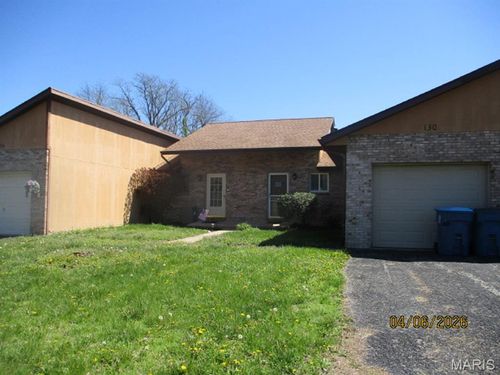 130 Sandridge Dr, Collinsville, IL, 62234-3784 | Card Image