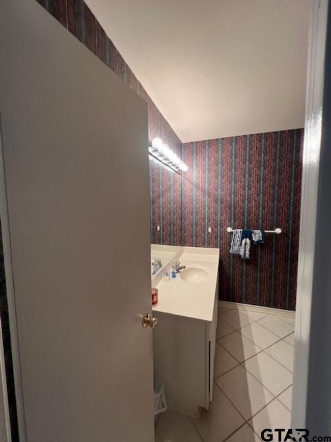 APT-2102 - 5401 Hollytree Dr, Condo with 3 bedrooms, 2 bathrooms and null parking in Tyler TX | Image 20