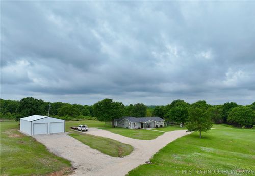6455 Watson Rd, Sulphur, OK, 73086-8646 | Card Image
