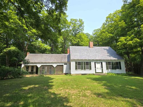 320 Green Mountain Camp Rd, Dummerston, VT, 05301-8302 | Card Image