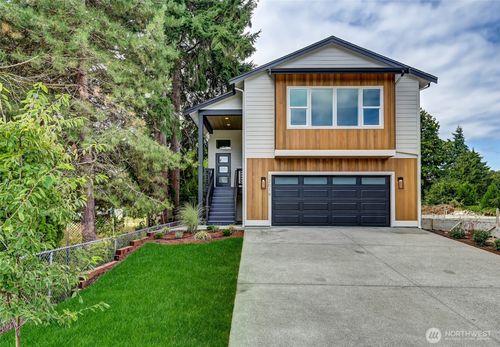 12019 44th Ave S, Tukwila, WA, 98178-3408 | Card Image