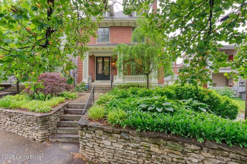 2113 Grinstead Dr, Louisville, KY, 40204-1207 | Card Image