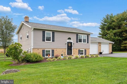 8505 Laddie Ct, WALKERSVILLE, MD, 21793-8606 | Card Image