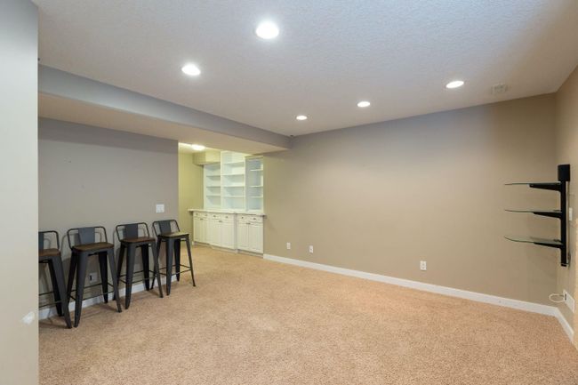 121 Sierra Morena Close Sw, Home with 4 bedrooms, 3 bathrooms and 4 parking in Calgary AB | Image 23