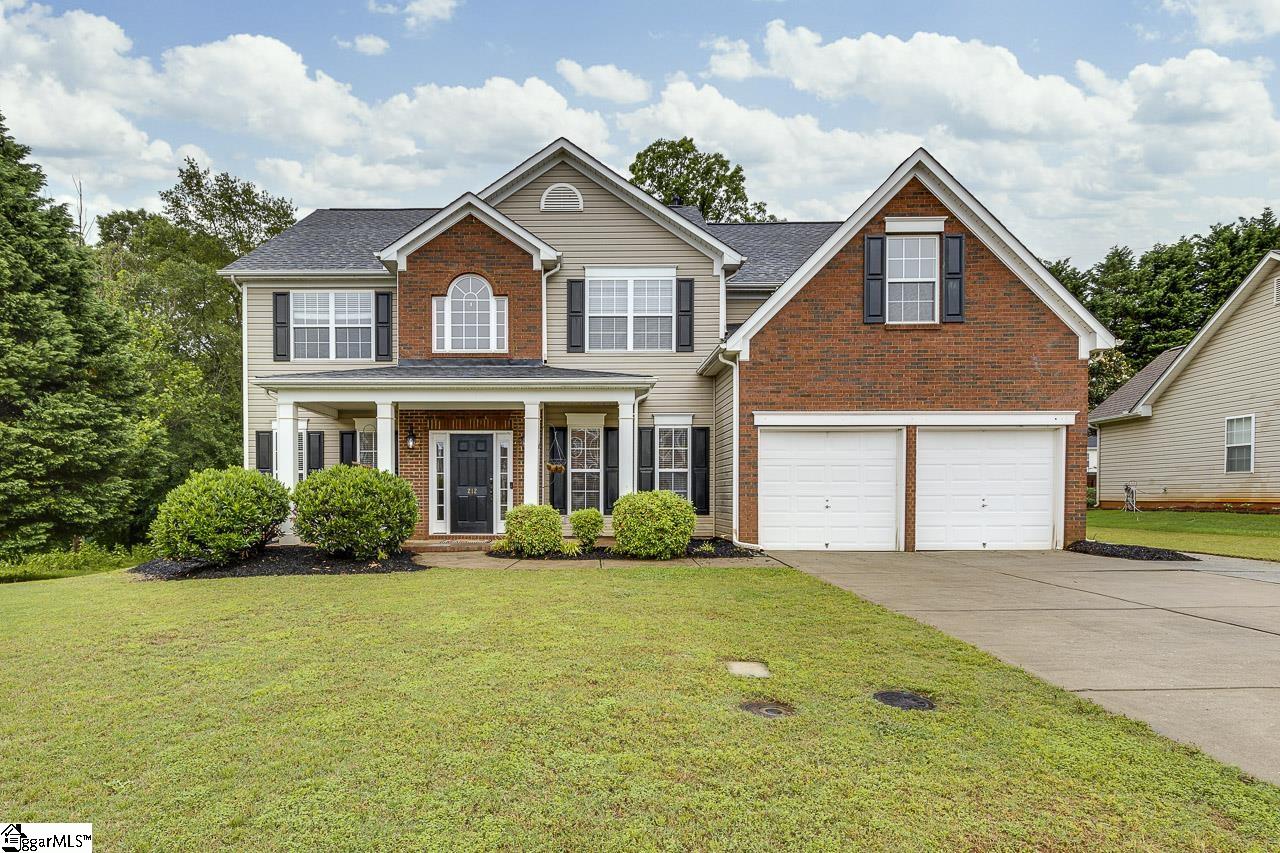 Dothan Ct, Greenville, SC 29607