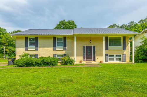 6942 Love Ln, Hixson, TN, 37343-2977 | Card Image