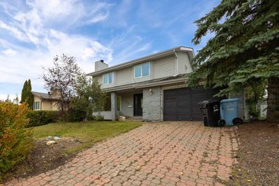 245 Ermine Cres, House detached with 4 bedrooms, 1 bathrooms and 3 parking in Fort Mcmurray AB | Image 1