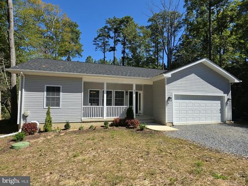 63 Elm Dr, COLONIAL BEACH, VA, 22443-5708 | Card Image