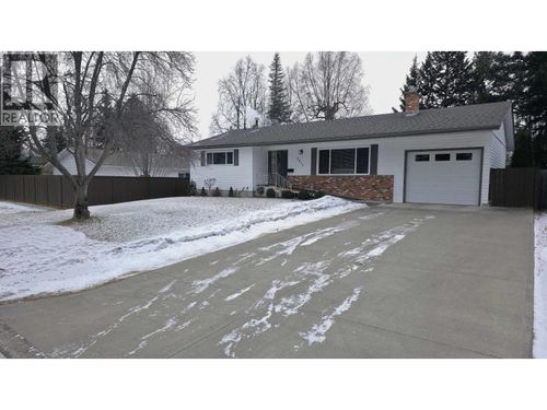 2813 Mcgill Crescent, Prince George, BC, V2N2M7 | Card Image