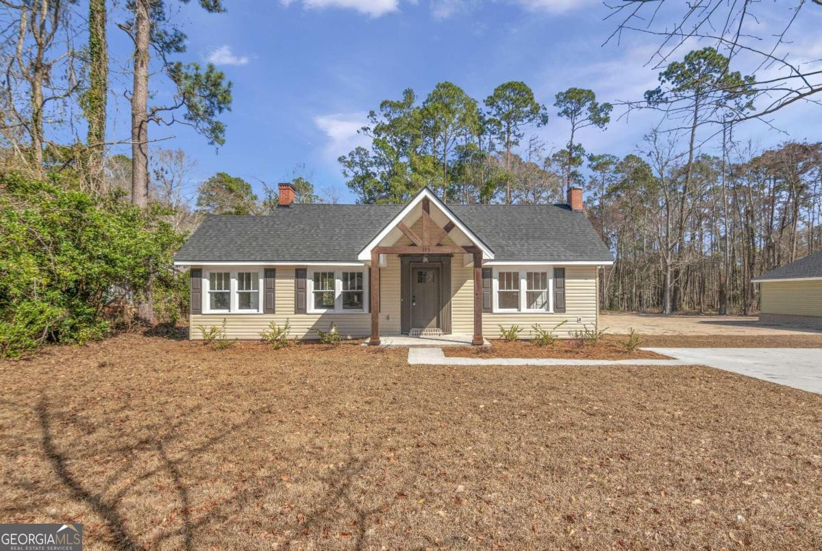 Mcdonald St, Ludowici, GA 31316
