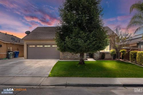 9015 Autumn Sunset Drive, Bakersfield, CA, 93311 | Card Image