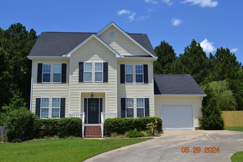 1321 E Stone Arch Dr, Fuquay Varina, NC, 27526-5338 | Card Image