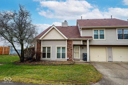 8012 Valley Farms Ct, Indianapolis, IN, 46214-1502 | Card Image