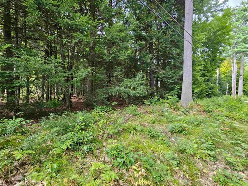 00 Valley Rd, North Haverhill, NH, 03774 | Card Image