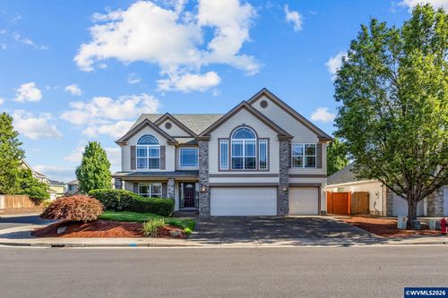 762 Burgundy Ave Ne, Keizer, OR, 97303-3892 | Card Image