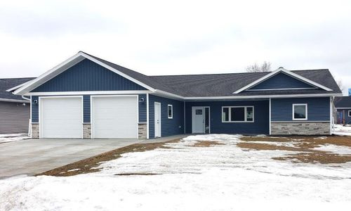 1005 8th Ave Ne, Perham, MN, 56573 | Card Image